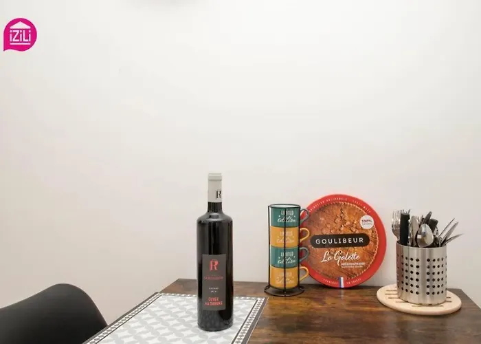 Apartment Huka - Centre Poitiers