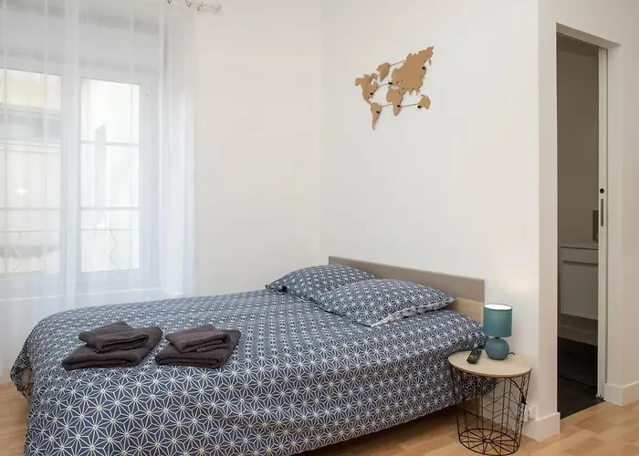 Huka - Centre Apartment